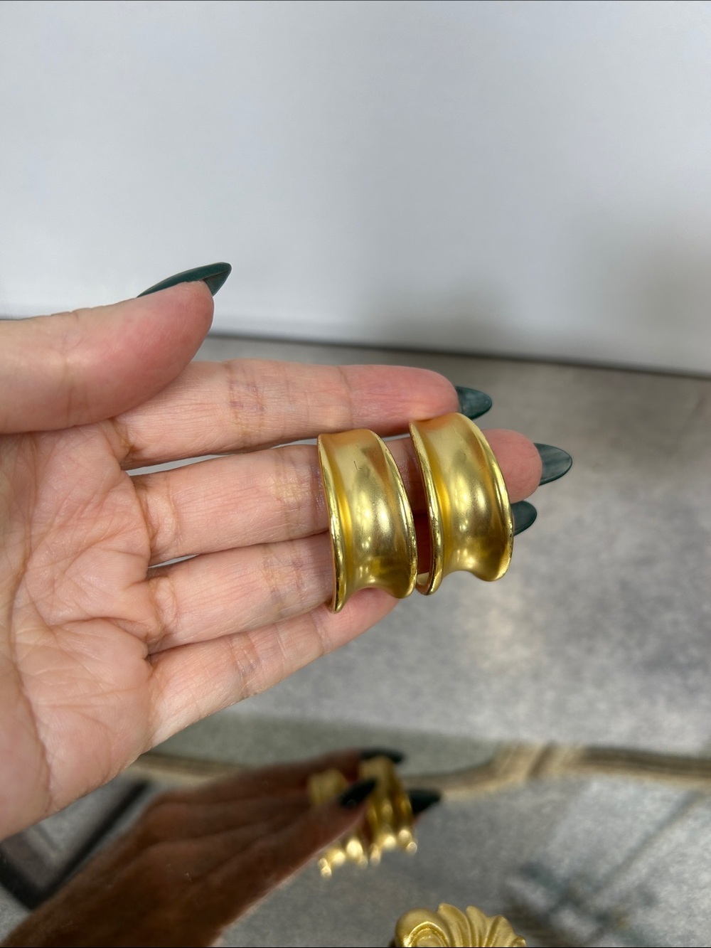 Matte Gold Chunky Hoop Earrings - Women Jewelry - Picture 4 of 5